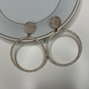 Womens Large Dangle Earrings Fashion rhinestone Goldtone Pierced No back closure